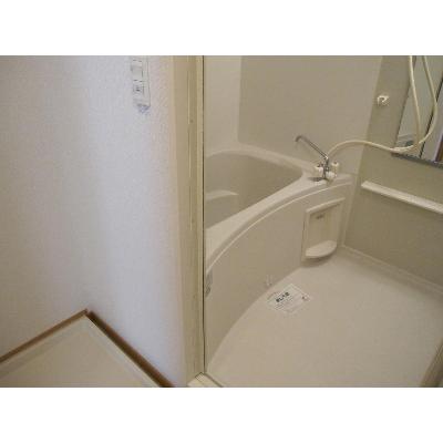 ブリーズ吉田 102【管理NO：1-014499301-01020】 ★家具家電は申し込み後に搬入します★ ★2026年09月中旬入居可能★の物件写真4
