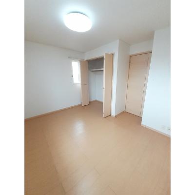 リヴェール 201【管理NO：1-015492401-02010】 ★家具家電は申し込み後に搬入します★の物件写真2