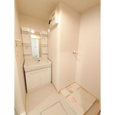 リヴェール 201【管理NO：1-015492401-02010】 ★家具家電は申し込み後に搬入します★の物件写真6