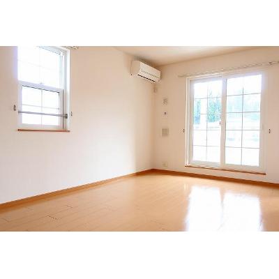 カーサフェリーチェＡ 205【管理NO：1-014682001-02040】 ★家具家電は申し込み後に搬入します★ ★2026年09月中旬入居可能★の物件写真2
