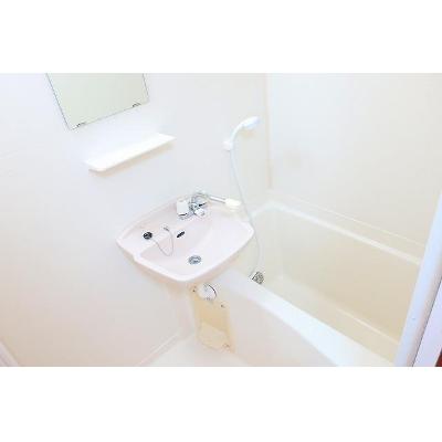 美アザリヤ 303【管理NO：1-010287001-03030】 ★家具家電は申し込み後に搬入します 2026年08月下旬入居可能の物件写真4