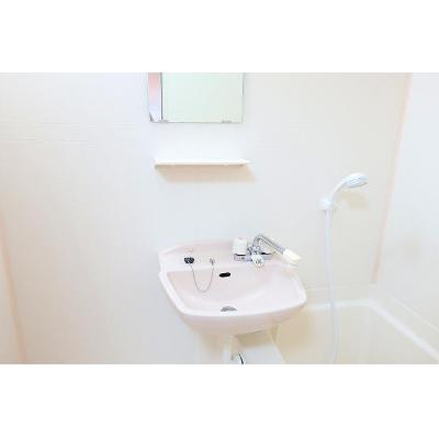 美アザリヤ 303【管理NO：1-010287001-03030】 ★家具家電は申し込み後に搬入します 2026年08月下旬入居可能の物件写真6