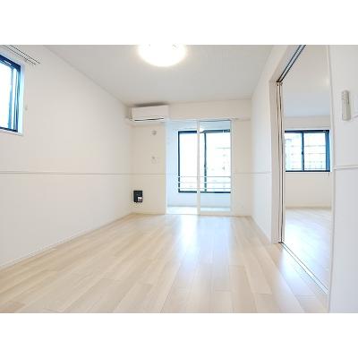 リアン・ノード 101【管理NO：1-028674001-01010】 ★家具家電は申し込み後に搬入します★ ★2026年09月下旬入居可能★の物件写真2