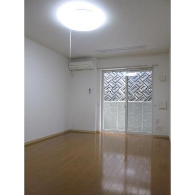 イーストリバー広川 103【管理NO：1-015452201-01030】 ★家具家電は申し込み後に搬入します★ ★2026年09月中旬入居可能★の物件写真2