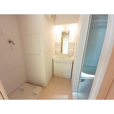 グラース 303【管理NO：1-017219401-03030】 ★家具家電は申し込み後に搬入します★の物件写真6