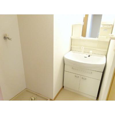 ヒューゲル　プラース 203【管理NO：1-012727901-02030】 ★家具家電は申し込み後に搬入します★ ★2026年09月上旬入居可能★の物件写真6