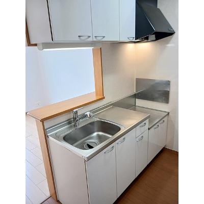 セレンディピティ 203【管理NO：1-014330101-02030】 ★家具家電は申し込み後に搬入します★ ★2026年09月中旬入居可能★の物件写真3