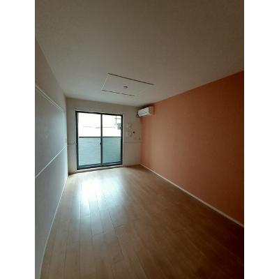 ワイ・シャネル 104【管理NO：1-023153601-01040】 ★家具家電は申し込み後に搬入します★ ★2026年09月中旬入居可能★の物件写真2