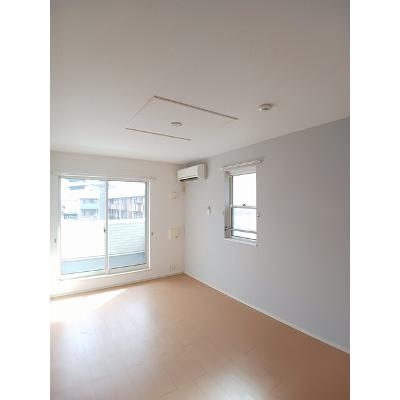 ブローテＢ 204【管理NO：1-017888802-02040】 ★家具家電は申し込み後に搬入します★ ★2026年09月上旬入居可能★の物件写真2