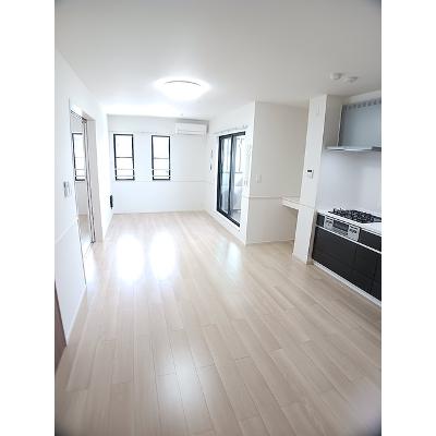 フォルトゥーナ　龍安寺 203【管理NO：1-028140501-02030】 ★家具家電は申し込み後に搬入します★の物件写真2
