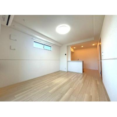 ソレイユ八条春日 303【管理NO：1-028237001-03030】 ★家具家電は申し込み後に搬入します★の物件写真2