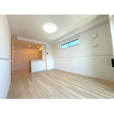 ソレイユ八条春日 301【管理NO：1-028237001-03010】 ★家具家電は申し込み後に搬入します★の物件写真2