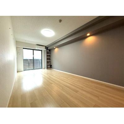 たばさはうすⅡ 105【管理NO：1-028176701-01050】 ★家具家電は申し込み後に搬入します★の物件写真2