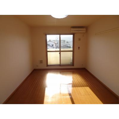 シャルマン小野 107【管理NO：1-013715301-01060】 ★家具家電は申し込み後に搬入します★ ★2026年09月中旬入居可能★の物件写真2