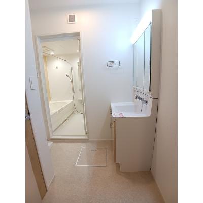シャインⅡ 302【管理NO：1-027994501-03020】 ★家具家電は申し込み後に搬入します★の物件写真6