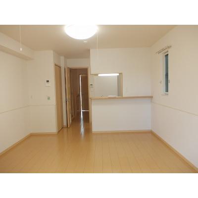 カーサ・デ・北在家 201【管理NO：1-016321401-02010】 ★家具家電は申し込み後に搬入します★ ★2026年08月下旬入居可能★の物件写真2