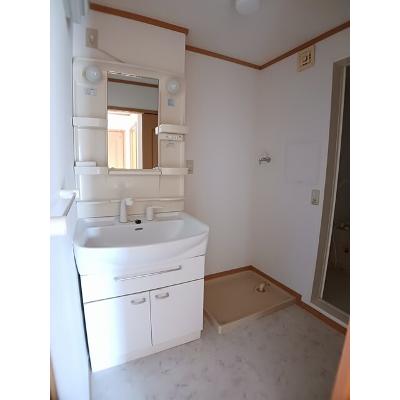 グラディートⅠ 202【管理NO：1-012878801-02020】 ★家具家電は申し込み後に搬入します★の物件写真6