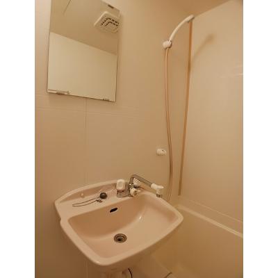 ジョリ　ロジュマン 202【管理NO：1-011554901-02020】 ★家具家電は申し込み後に搬入します★ ★2026年09月中旬入居可能★の物件写真6