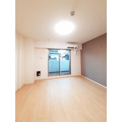 メルベージュ岸 106【管理NO：1-025477001-01050】 ★家具家電は申し込み後に搬入します★ ★2026年09月中旬入居可能★の物件写真2