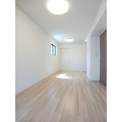 ソーレ　１０Ａ 101【管理NO：1-028601701-01010】 ★家具家電は申し込み後に搬入します★の物件写真2