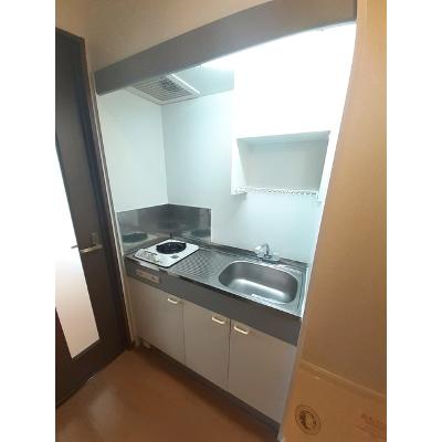 サンフラワー青江 206【管理NO：1-007681101-02050】 ★家具家電は申し込み後に搬入します★の物件写真3