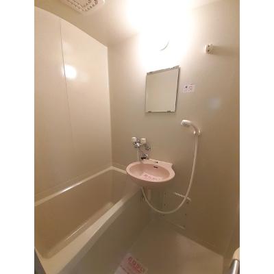 サンフラワー青江 206【管理NO：1-007681101-02050】 ★家具家電は申し込み後に搬入します★の物件写真4