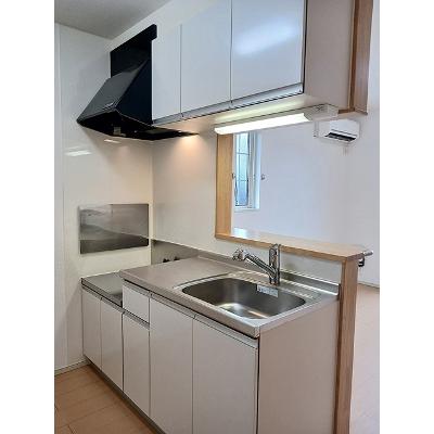 ラフィーネ 201【管理NO：1-017509201-02010】 ★家具家電は申し込み後に搬入します★の物件写真3