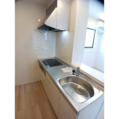 ホワイト　フォックス　Ⅰ 201【管理NO：1-028349201-02010】 ★家具家電は申し込み後に搬入します★ ★2026年09月上旬入居可能★の物件写真3