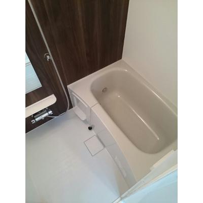 ベルカーサⅡ 201【管理NO：1-023358801-02010】 ★家具家電は申し込み後に搬入します★の物件写真4