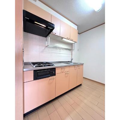 ネオハピネス 301【管理NO：1-011751201-03010】 ★家具家電は申し込み後に搬入します★ ★2026年09月中旬入居可能★の物件写真3