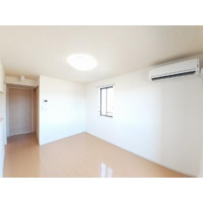 エル　フレールⅠ 201【管理NO：1-020548601-02010】 ★家具家電は申し込み後に搬入します★ ★2026年09月中旬入居可能★の物件写真2
