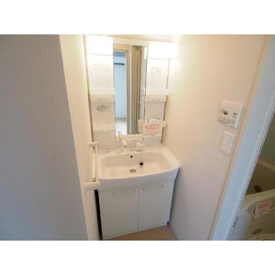 アメイジング　コート 106【管理NO：1-017960101-01050】 ★家具家電は申し込み後に搬入します★の物件写真6