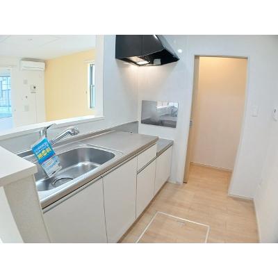 オークレール琴路 101【管理NO：1-021390101-01010】 ★家具家電は申し込み後に搬入します★ ★2026年10月中旬入居可能★の物件写真3