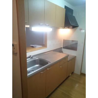 パラディヒラムネ１ 301【管理NO：1-010935301-03010】 ★家具家電は申し込み後に搬入します★ ★2026年09月中旬入居可能★の物件写真3