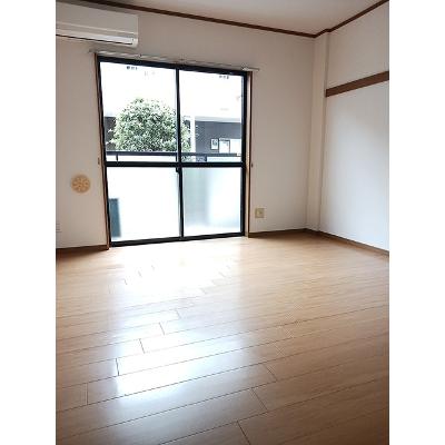 ビバーチェ 107【管理NO：1-011695501-01070】 ★家具家電は申し込み後に搬入します★の物件写真2