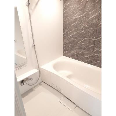 レジャリー　バッド 203【管理NO：1-026893701-02030】 ★家具家電は申し込み後に搬入します★ ★2026年08月中旬入居可能★の物件写真4