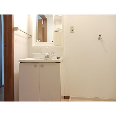 エテルノ光 101【管理NO：1-010203901-01010】 ★家具家電は申し込み後に搬入します★ ★2026年09月中旬入居可能★の物件写真6