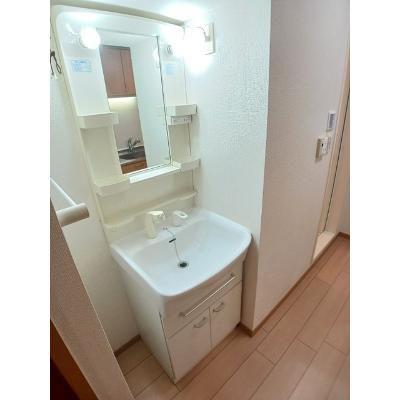 グランツ丸の内 701【管理NO：1-014061701-07010】 ★家具家電は申し込み後に搬入します★ ★2026年10月中旬入居可能★の物件写真6