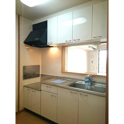 ブリランテ 202【管理NO：1-014865601-02020】 ★家具家電は申し込み後に搬入します 2026年09月中旬入居可能の物件写真3