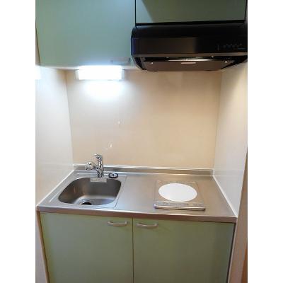 ウェールス 101【管理NO：1-015456001-01010】 ★家具家電は申し込み後に搬入します★ ★2026年09月中旬入居可能★の物件写真3
