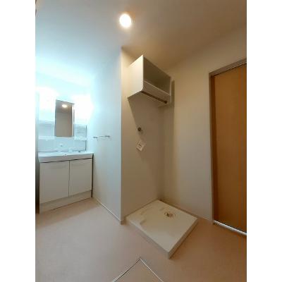 プレミアコート 201【管理NO：1-021395001-02010】 ★家具家電は申し込み後に搬入します★ ★2026年08月下旬入居可能★の物件写真6