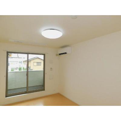 エルメゾン 203【管理NO：1-018872301-02030】 ★家具家電は申し込み後に搬入します★ ★2026年10月中旬入居可能★の物件写真2