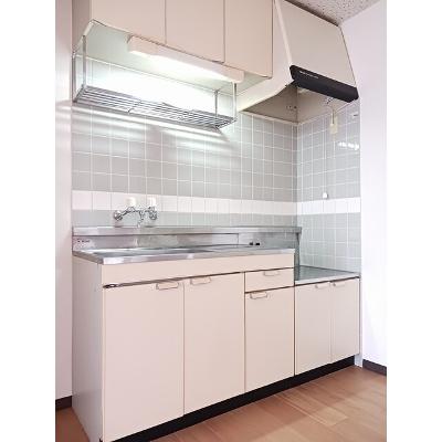 フランボワーズＢ 201【管理NO：1-002889301-02010】 ★家具家電は申し込み後に搬入します★の物件写真3