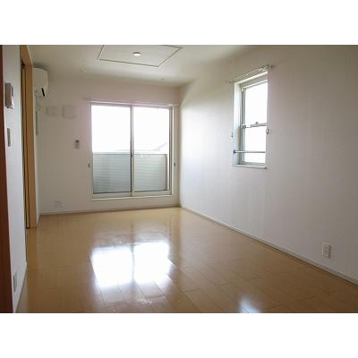 ヒル　サイドⅡ 201【管理NO：1-018145202-02010】 ★家具家電は申し込み後に搬入します★ ★2026年09月下旬入居可能★の物件写真2