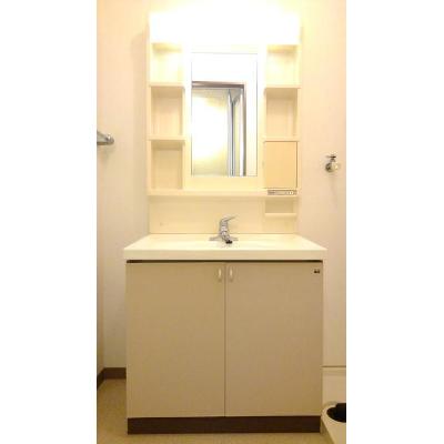 apartment 茨城県古河市鴻巣８６６番地９ 

↓地図はこちらから