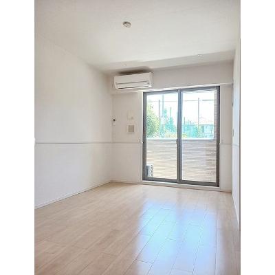 タイムリーⅠ 102【管理NO：1-024155701-01020】 ★家具家電は申し込み後に搬入します★の物件写真2