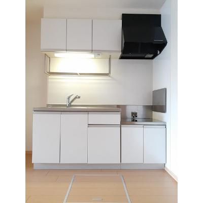 フォレスト　フェアリーⅡ 102【管理NO：1-016016901-01020】 ★家具家電は申し込み後に搬入します★ ★2026年08月下旬入居可能★の物件写真3
