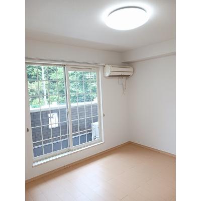 ステージ・サンリット 201【管理NO：1-016408901-02010】 ★家具家電は申し込み後に搬入します★ ★2026年09月中旬入居可能★の物件写真2