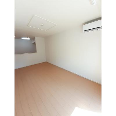 カンパーニュ和 102【管理NO：1-018740901-01020】 ★家具家電は申し込み後に搬入します★ ★2026年10月上旬入居可能★の物件写真2