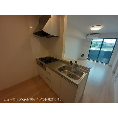 フォルム 102【管理NO：1-028186101-01020】 ★家具家電は申し込み後に搬入します★ ★2026年10月上旬入居可能★の物件写真3